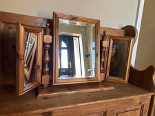 Pine Freestanding Dressing Table Mirror 3 Mirror Sections Tilting Main Mirror