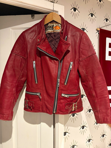 Wolf leathers red leather - leathers,