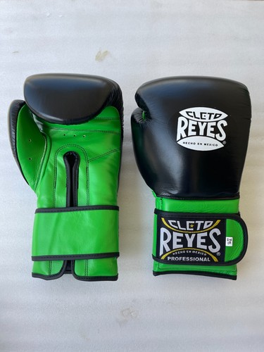 Cleto reyes boxing - boxing, gloves