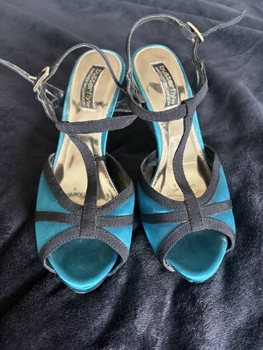 Turquoise and black peep toe - black,
