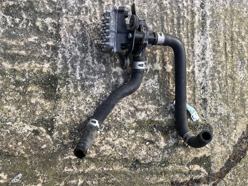 Toyota estima auxiliary water - toyota,