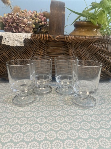 Set unusual shaped wine - 4,
