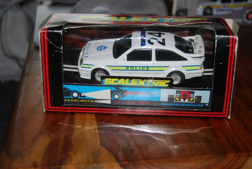 Scalextric c137 police car - ,
