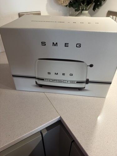Porsche smeg slice toaster - 2,