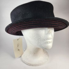 DA - ME Womens Hat Medium