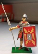 Blue Box Elite Diecast Caesar Roman Legion Soldiers Mint Condition .........