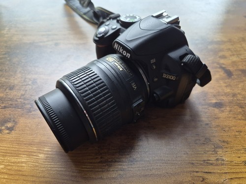 Nikon d3100 digital - nikon,