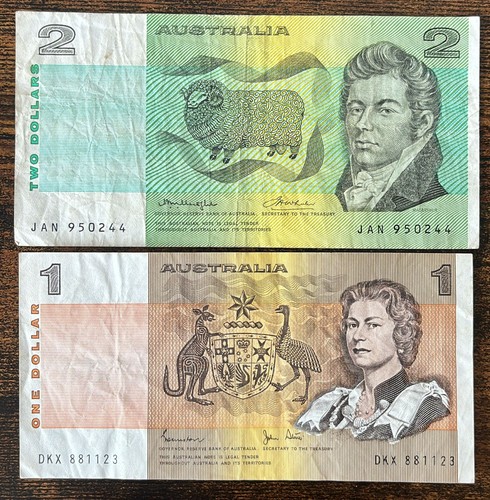 Australia w346 2 - :,