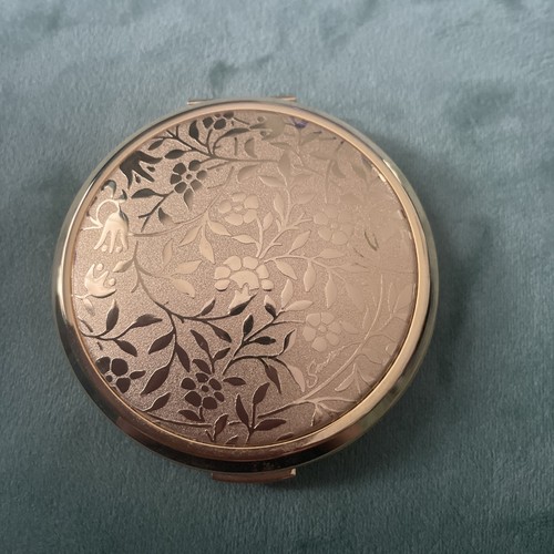 Stratton vintage gold - stratton,