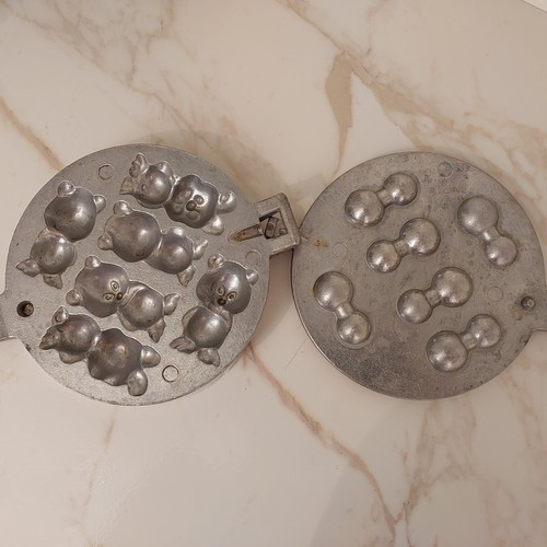 Aluminum christmas bears - christmas,