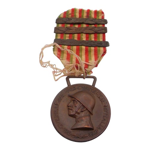 Italy italian ww1 war medal - /,