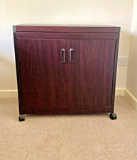 Hostess Trolley, Heated