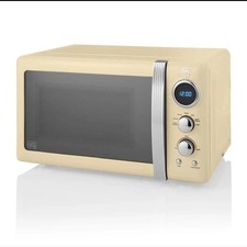 Swan Retro Cream 800W Digital
