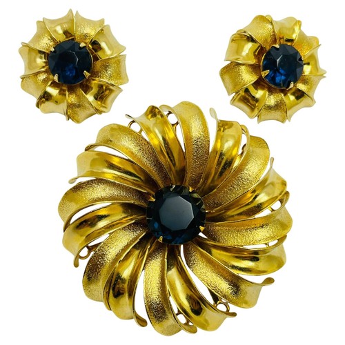 Vintage gold tone - , sapphire