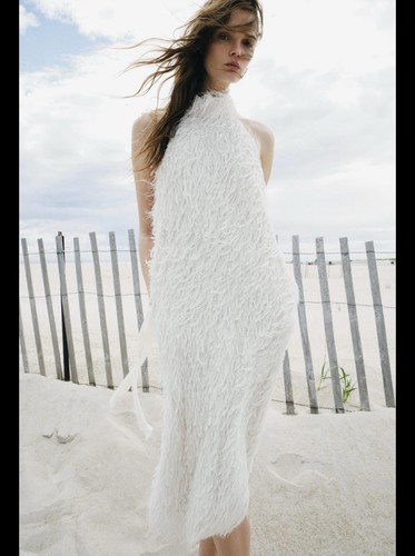 Bnwt zara white faux feather - zara,