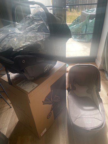 Nuna triv next pram set - triv,