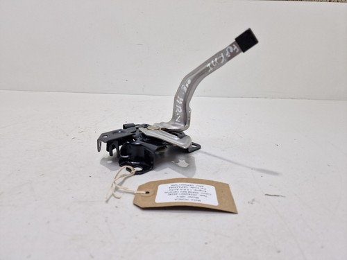 Honda bonnet latch - hr-v,