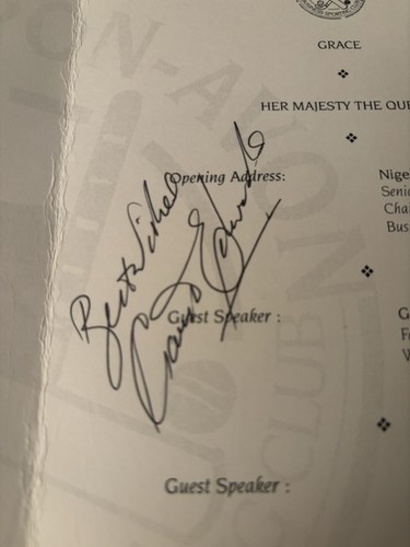 Menu signed sir gareth - sir,