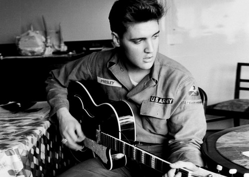 Large elvis presley poster - large,