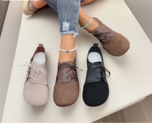 Women retro style flat - retro,