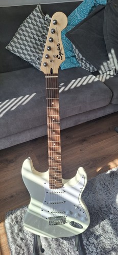 Fender squier stratocaster - fender,