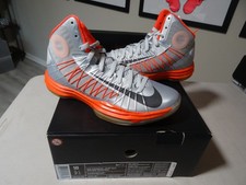 NEW DS Nike Hyperdunk + Sports