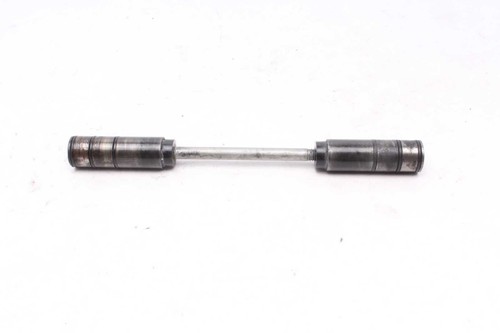 Thru axle main - stand,