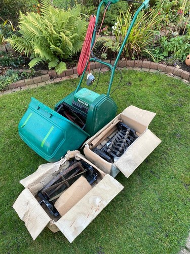 Qualcast 30s lawnmower - qualcast,