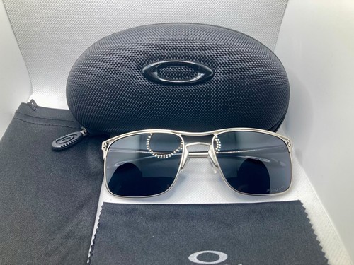 Oakley holbrook titanium - holbrook,