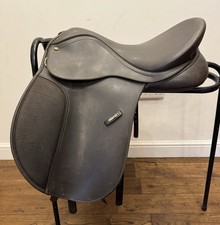 17” Wintec Wide Brown Cob