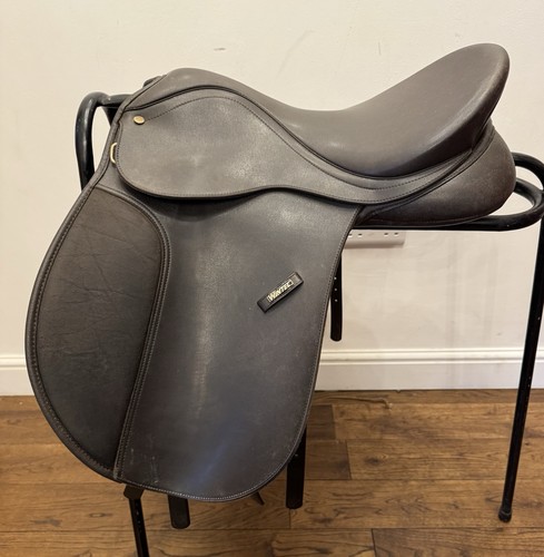 Wintec wide brown cob - 17”,
