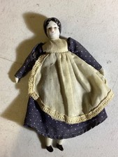 Antique SMALL HERTWIG NANKING