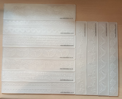 Tattered lace border embossing - tattered,