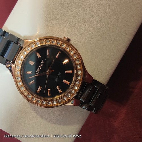 Stunning ladies dkny - ladies,
