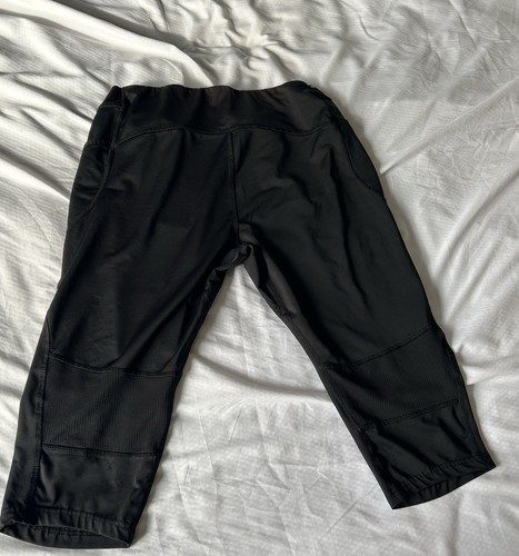 Crane black sports capri - crane,