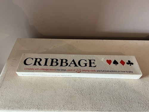Vintage wooden cribbage board - wooden,