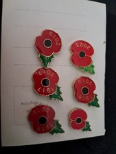 Vintage  Joblot  Poppy Badges 6