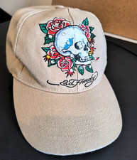 Embroidered Cap Beige Skull