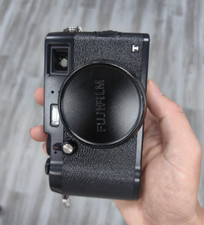 Fujifilm X100T 16.3MP APS-C