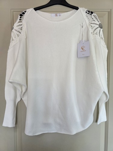 Ladies white batwing jumper