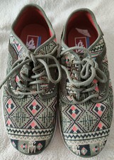 Vans unisex UltraCush Lite Moroccan Geo trainers.  Ivy green. RARE. Size UK5.5