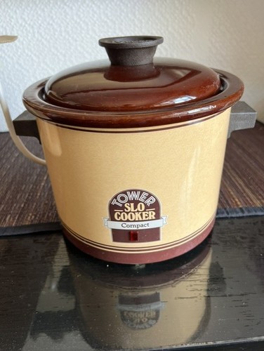 Vintage tower compact - compact, slo
