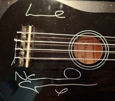 Noel Gallagher Oasis signed