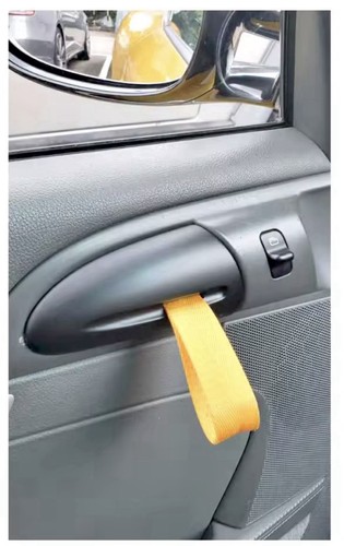 Gt3rs door handle strap - strap, lever