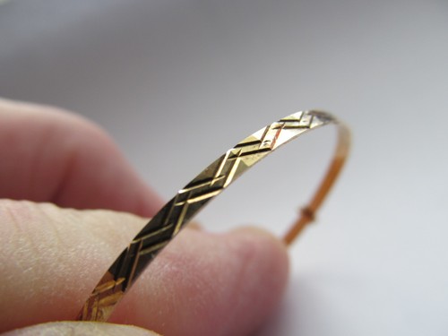 Vintage hallmarked 9ct gold