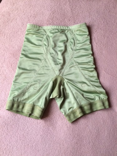 Vintage bali size - m, green