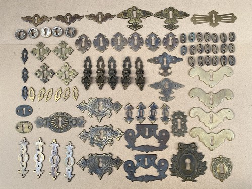 Lot antique brass - of, 81