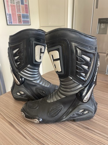 Gaerne black motorcycle boots - black,