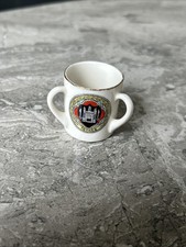 Vintage Miniature Totness Devon Queen Victoria crested ware Goss 3.5 cm Wh Goss