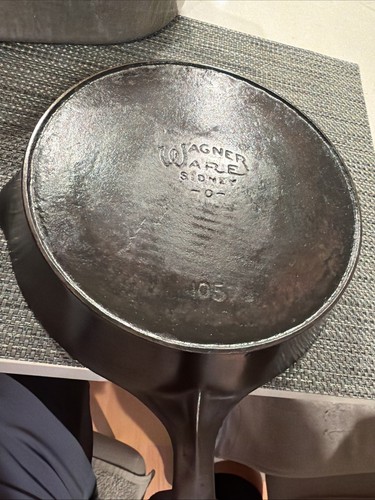 Antique wagner ware 1057 b - antique, "wagner